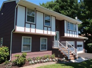 414 Hillside Ave, Piscataway, NJ