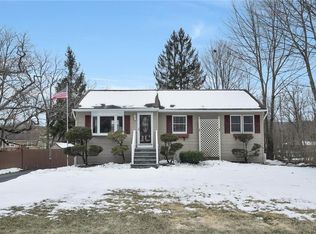 264 Cromwell Hill Rd, Monroe, NY 10950