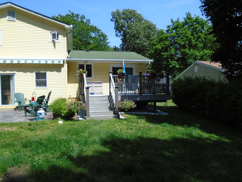 2nd image of 162 Barbara Rd