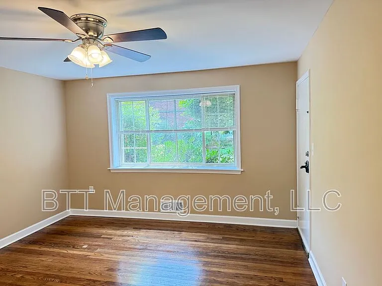 8804 Bradford Rd #1 — Photo 8