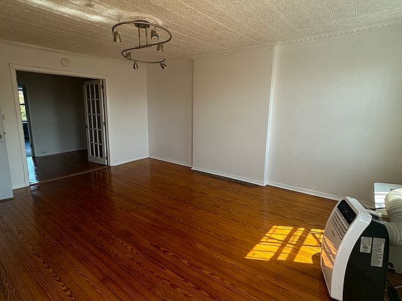 2nd image of 80 4th Pl Floor 4