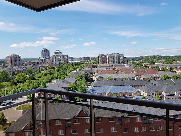 2nd image of 75 King William Cres Unit 901