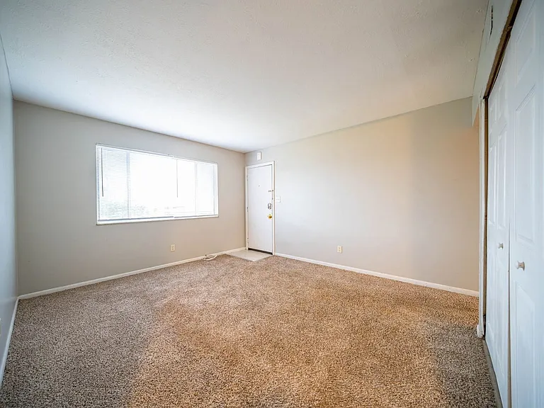 311 E Jenkins Ave #A — Photo 12