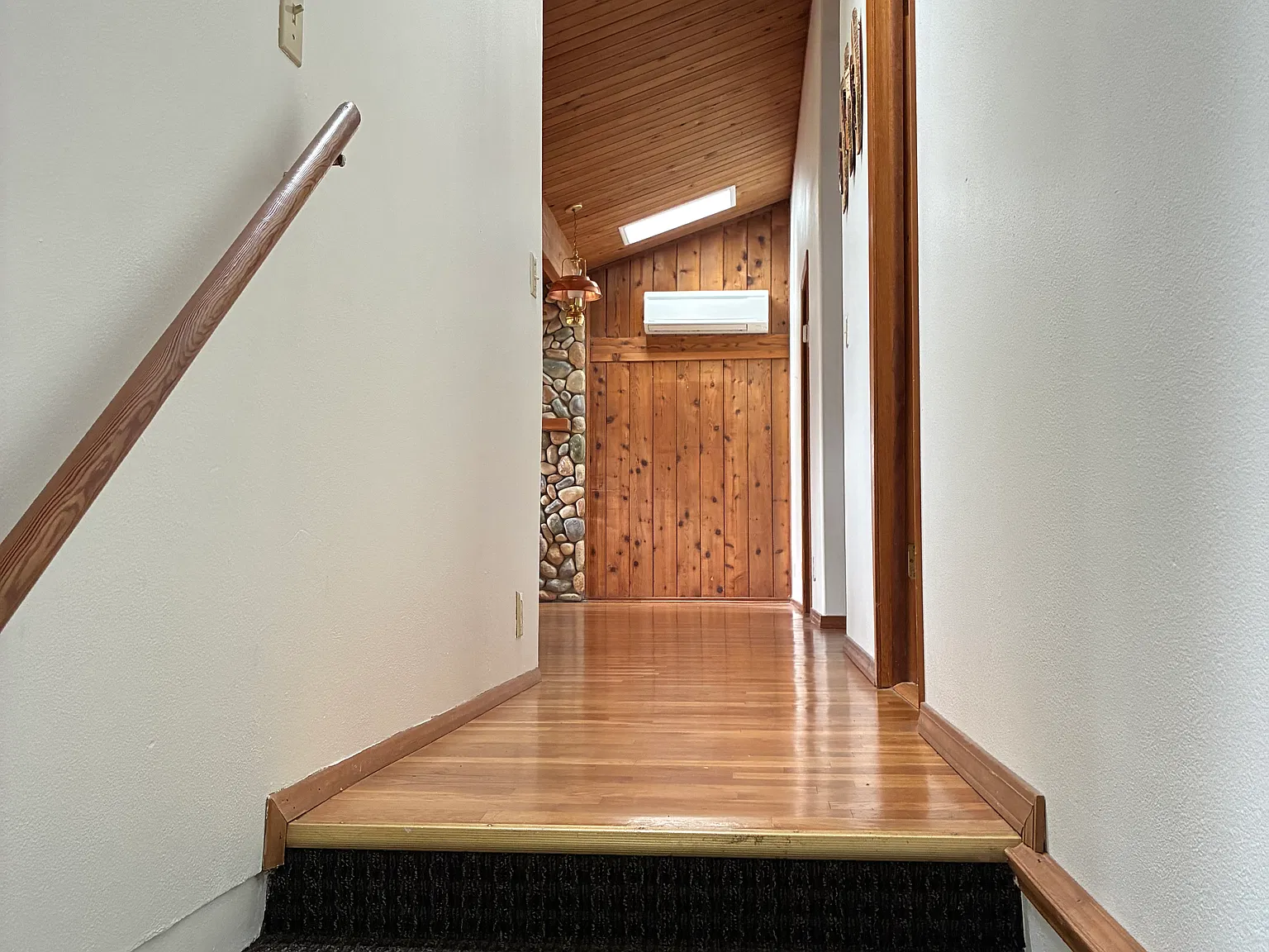 3 bed, 1640 sqft, $3,500 — Photo 4