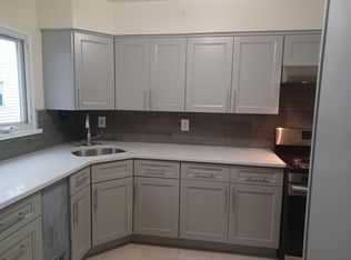 255-31 149th Ave #1, Rosedale, NY 11422