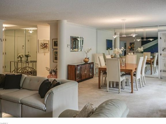 3rd image of 1008 Bunker Dr APT 100
