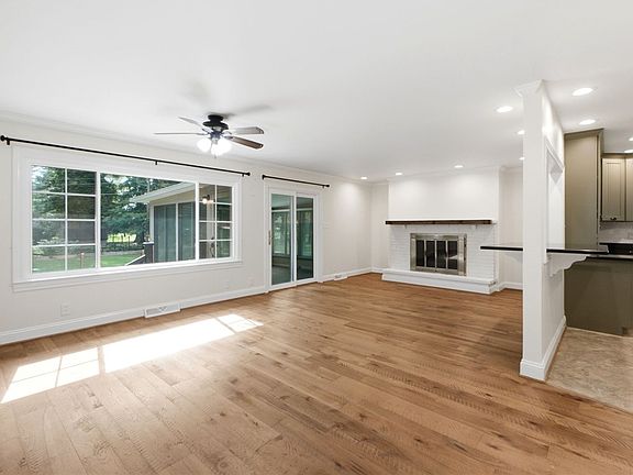 4th image of 2548 Ehrhart Dr