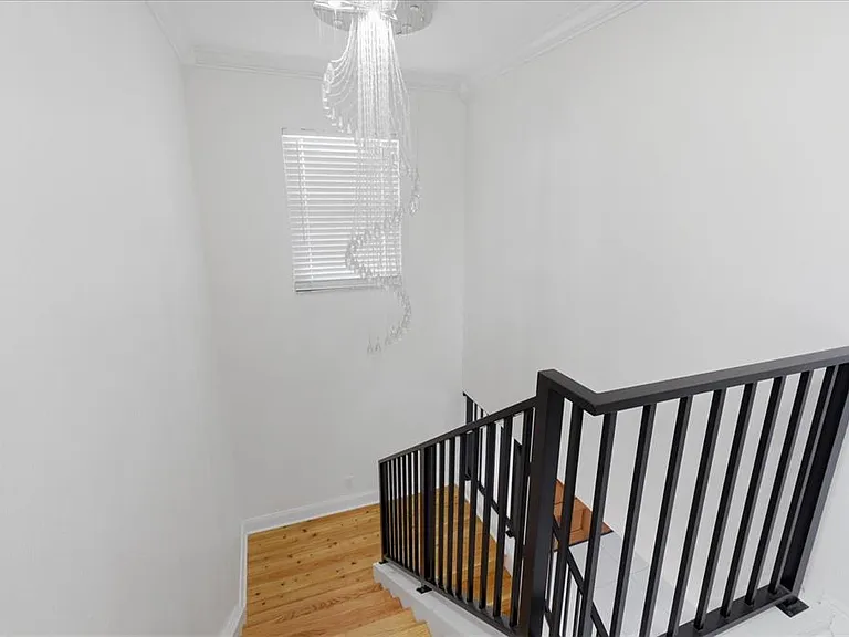 6611 N Hale Ave — Photo 17
