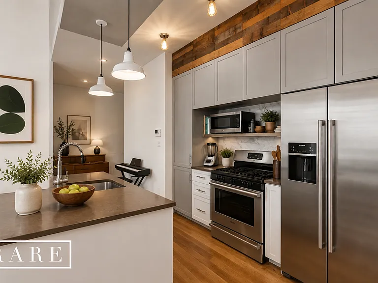 335 Carroll St #3D — Photo 2