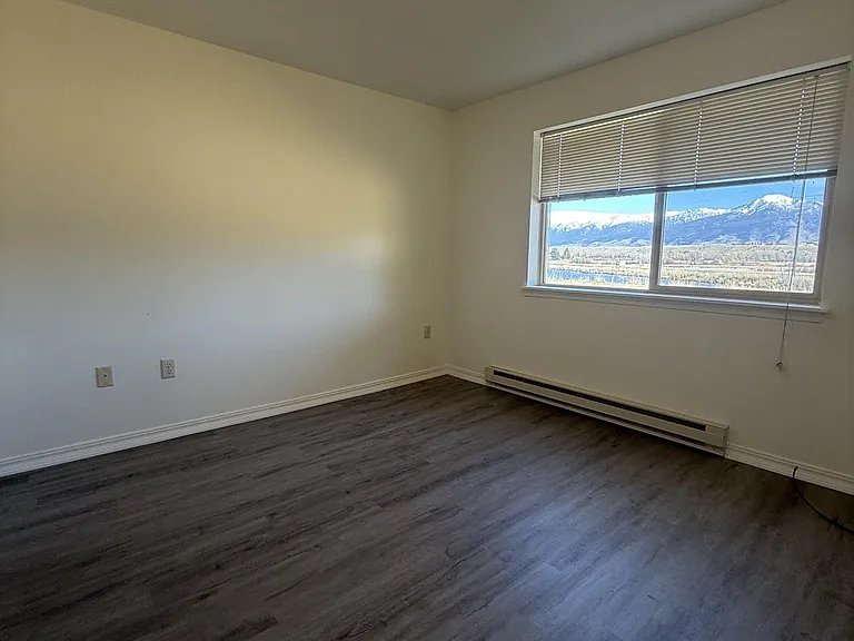 5 Avalon Ct — Photo 5