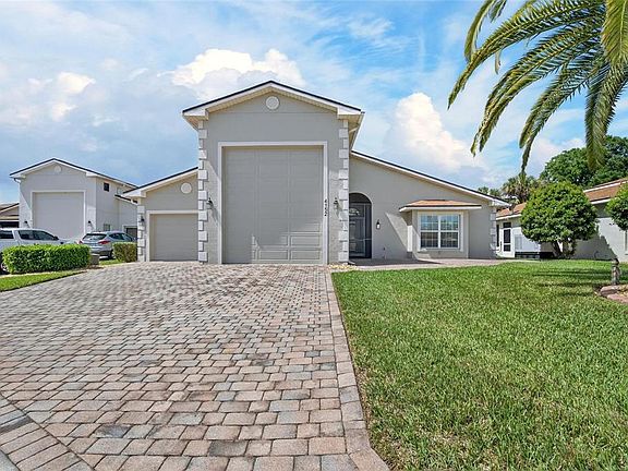 3rd image of 4152 DUNMORE DRIVE