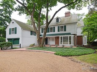 730 Sheridan Rd, Winnetka, IL 60093