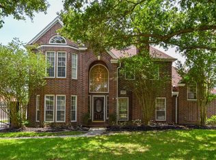 5211 Laurel St, Bellaire, TX 77401