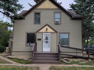 235 14th Ave SE, Minot, ND 58701
