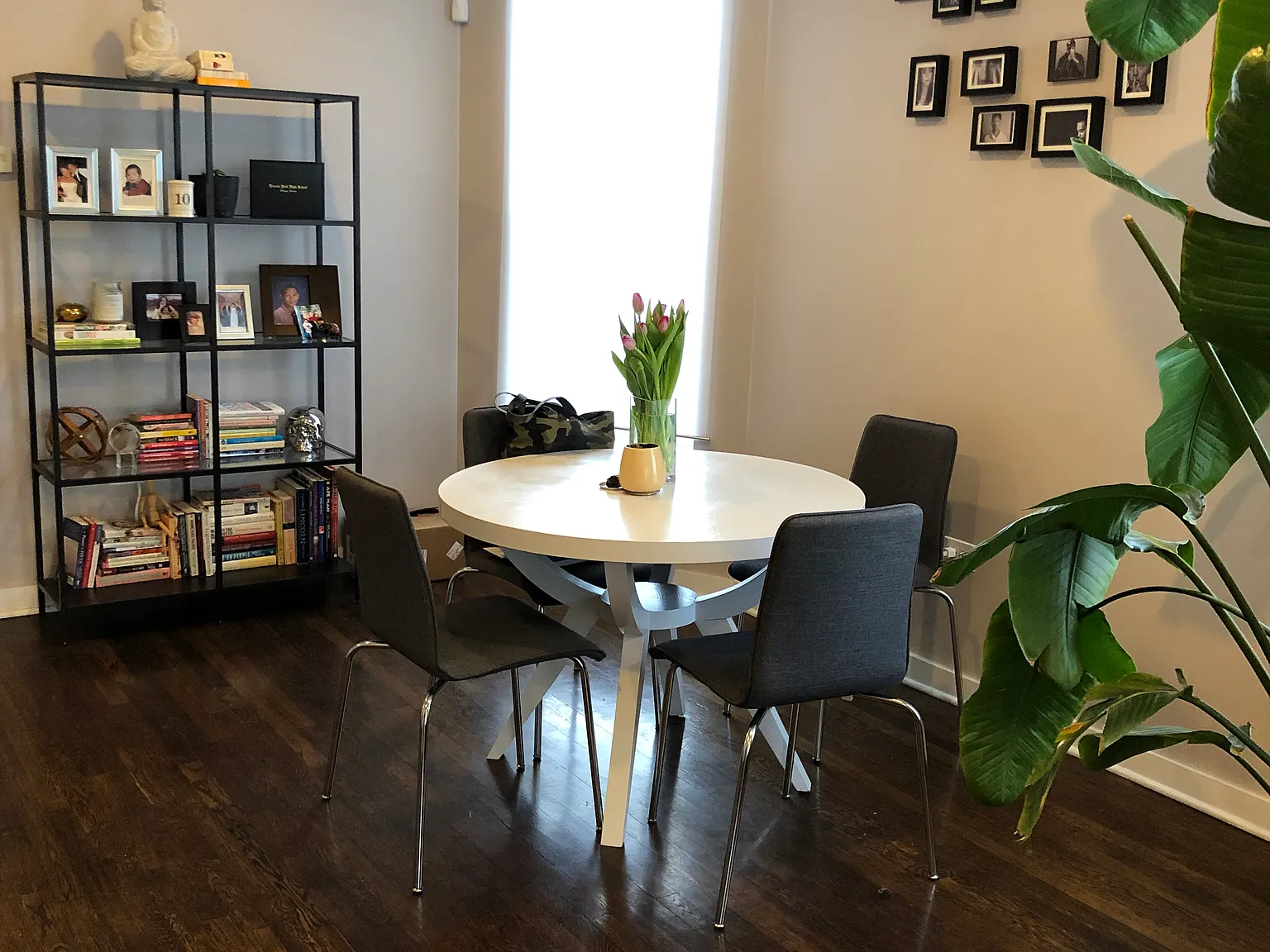 2 bed, 1100 sqft, $1,995 — Photo 2