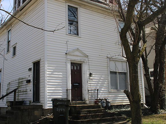 3rd image of 369 Wyandotte Ave