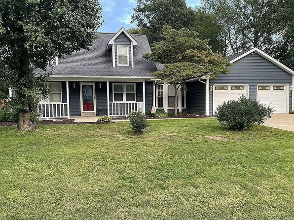 1868 Raintree Trl, Collinsville, IL 62234