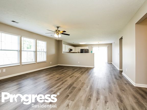 4th image of 203 Callaway Farms Dr