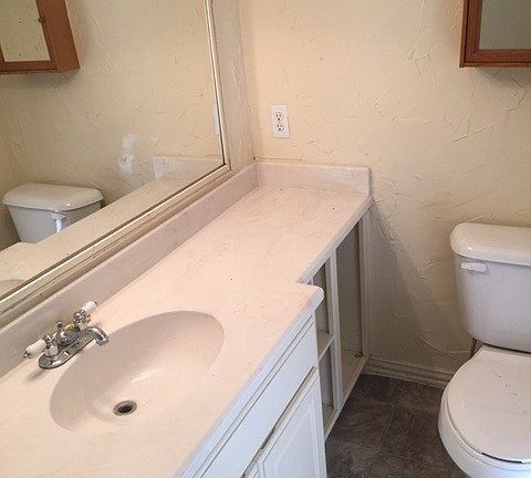 3rd image of 828 Holland Dr #125