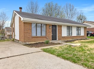 3429 Featheridge Dr, Lexington, KY 40515
