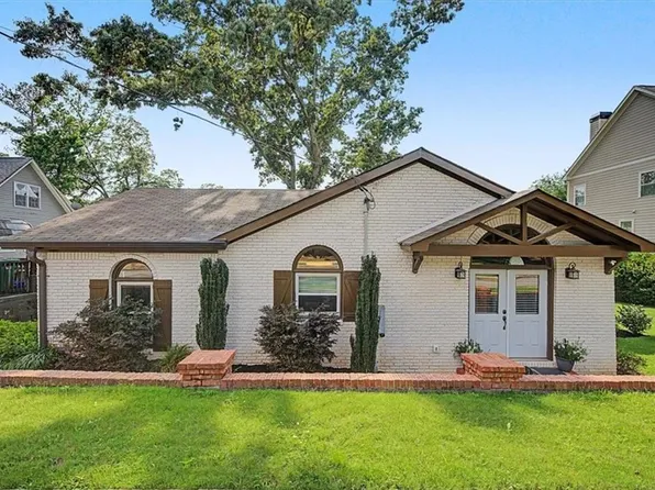 2898 Elizabeth St SE, Smyrna, GA 30080