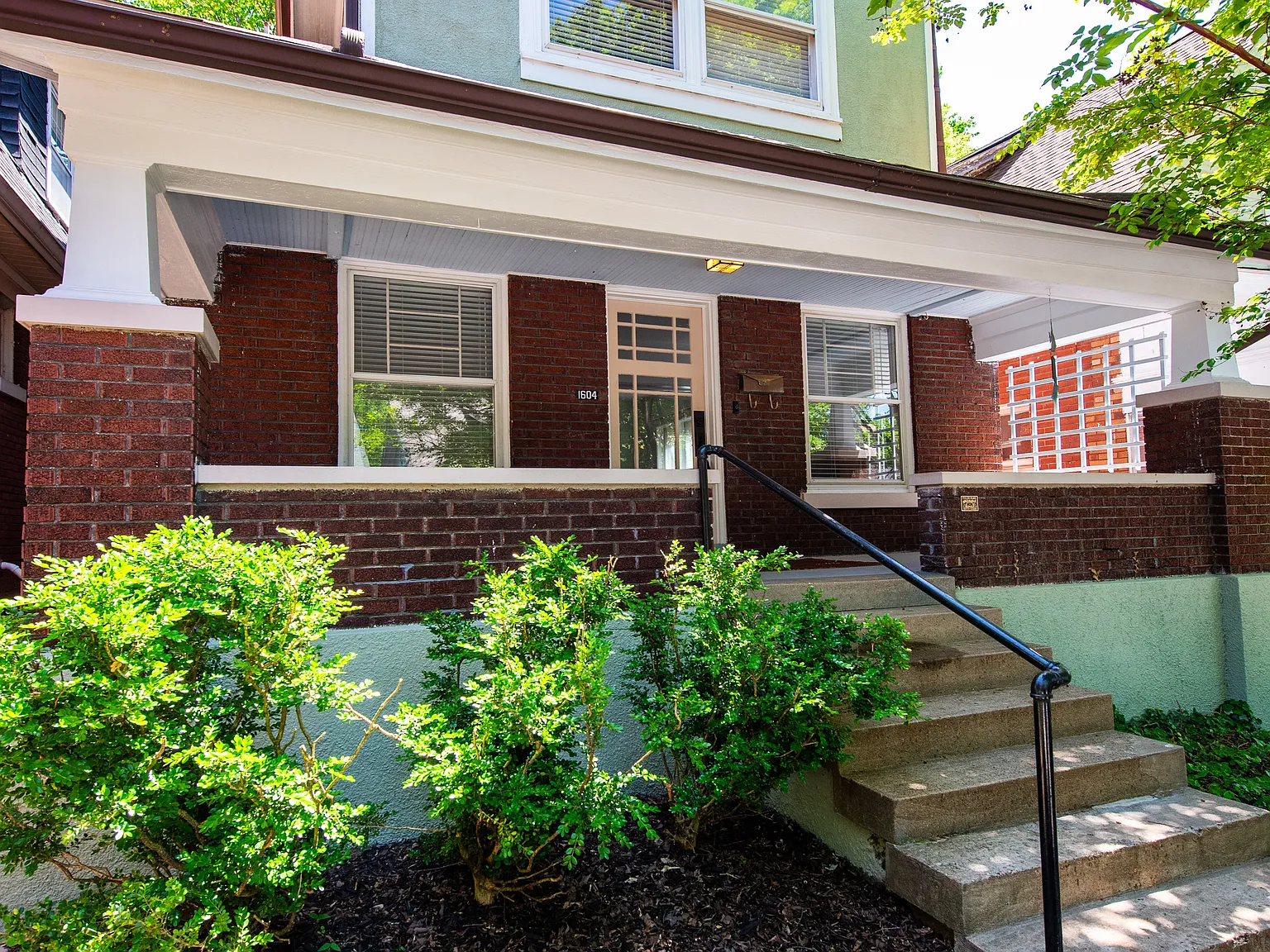 3 bed, 1484 sqft, $3,000 — Photo 2