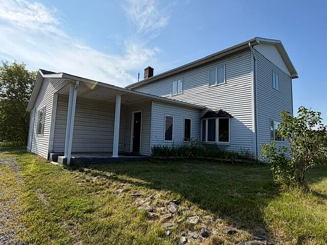 1st image of 586 Main Street