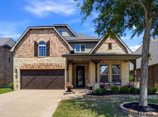 2832 Earl Dr, Trophy Club, TX 76262
