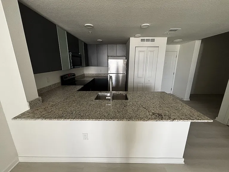 5563 Millenia Park Blvd — Photo 9