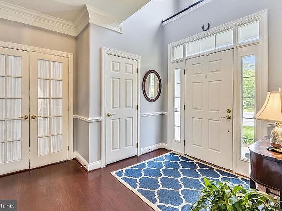 4th image of 6293 Columbus Hall Ct