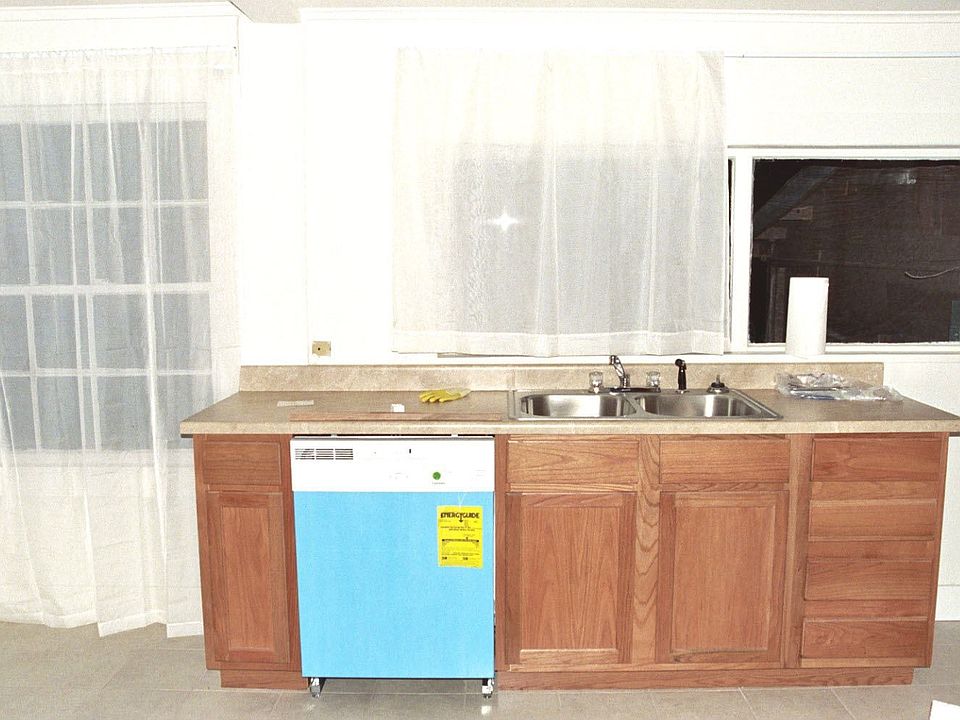 Main Floor Kitchen