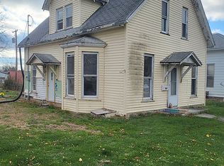 1160 Oak St, Hamilton, IL 62341