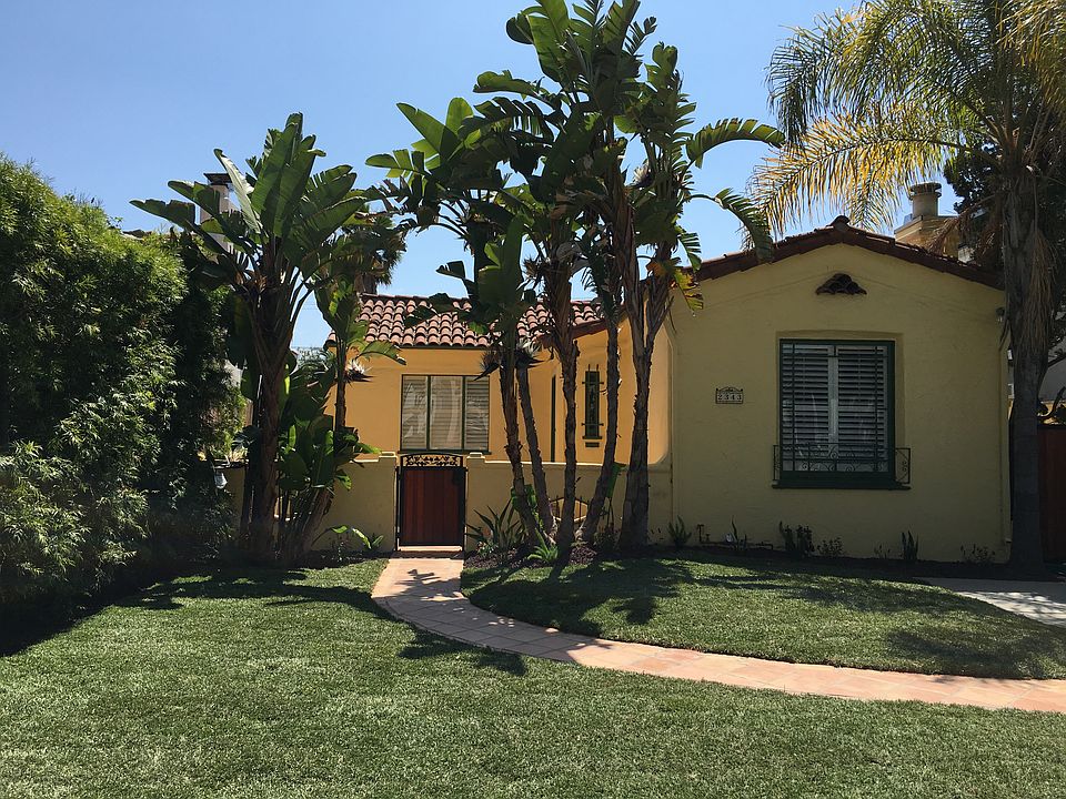1st image of 2343 Manning Ave