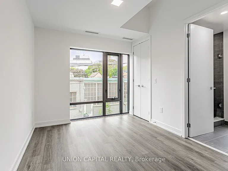28 Eastern Ave #Townhouse 109 — Photo 27