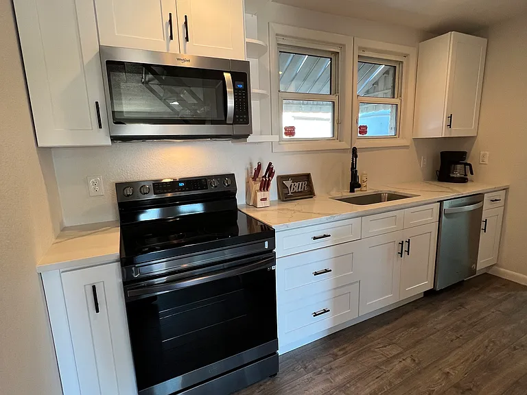 4565 Tejon St — Photo 3