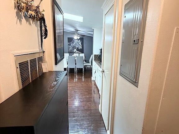 3rd image of 607 37TH Street SE #105