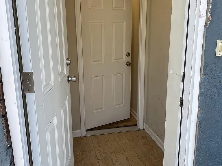 332 New St #1 — Photo 1