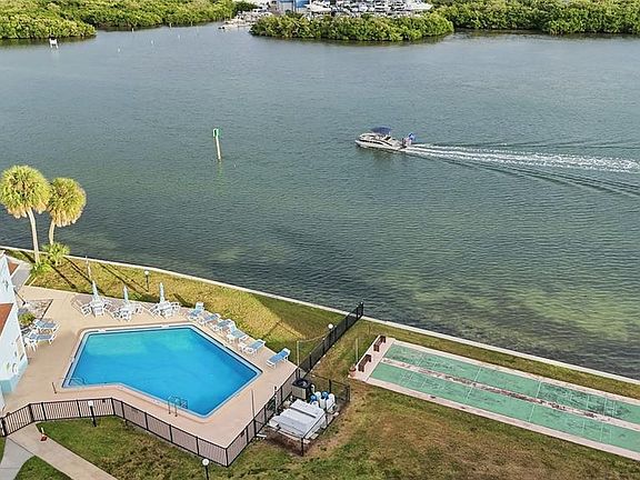 2nd image of 1 Windrush Blvd APT 30