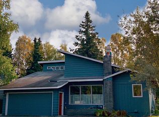 1444 Hillcrest Dr, Anchorage, AK 99503