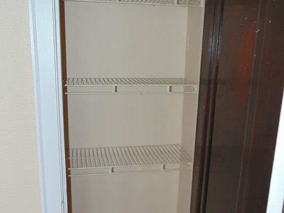 4th image of 421 S Oak Park Ave #J-3