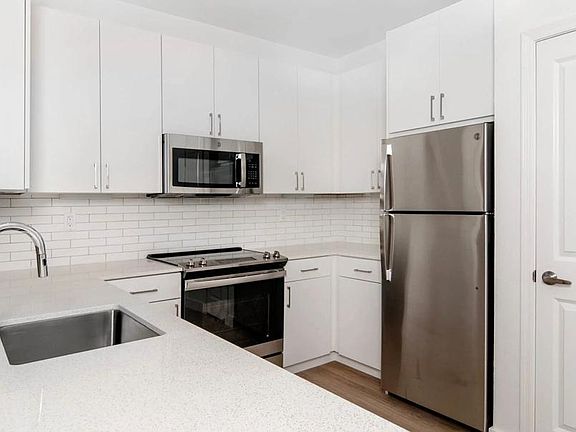 2nd image of 100 McLellan Dr APT 3069