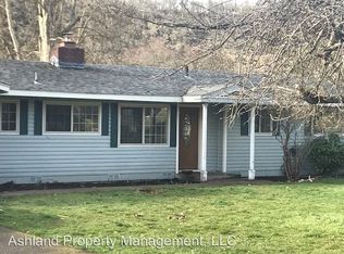 1010 Brownsboro Hwy, Eagle Pt, OR 97524