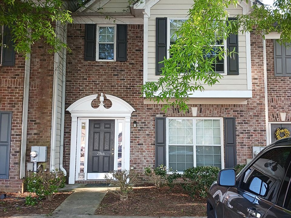 1st image of 2866 Parkway Close