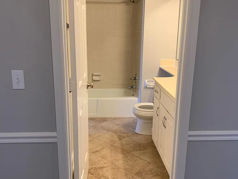 830 Brentwood Point — Photo 21