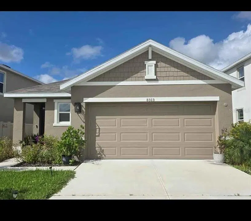 8313 Claw Glades Loop