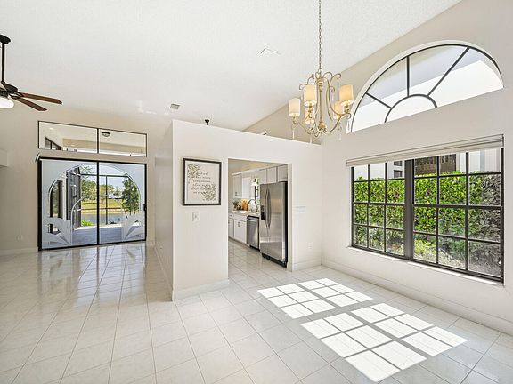 5th image of 4785 Sherwood Forest Drive