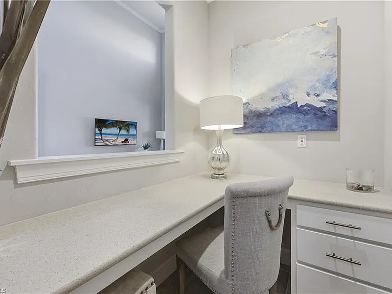 7209 Wilton Dr — Photo 16