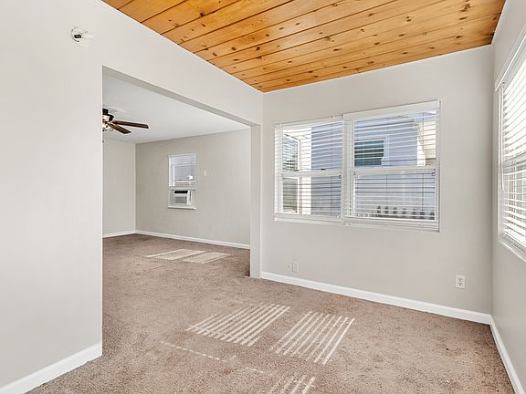 3rd image of 783 48th Ave N