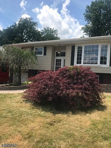 2nd image of 199 Camden Rd
