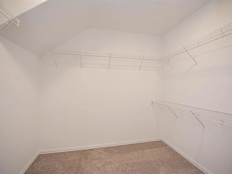 107 Silver Sky Ct — Photo 16